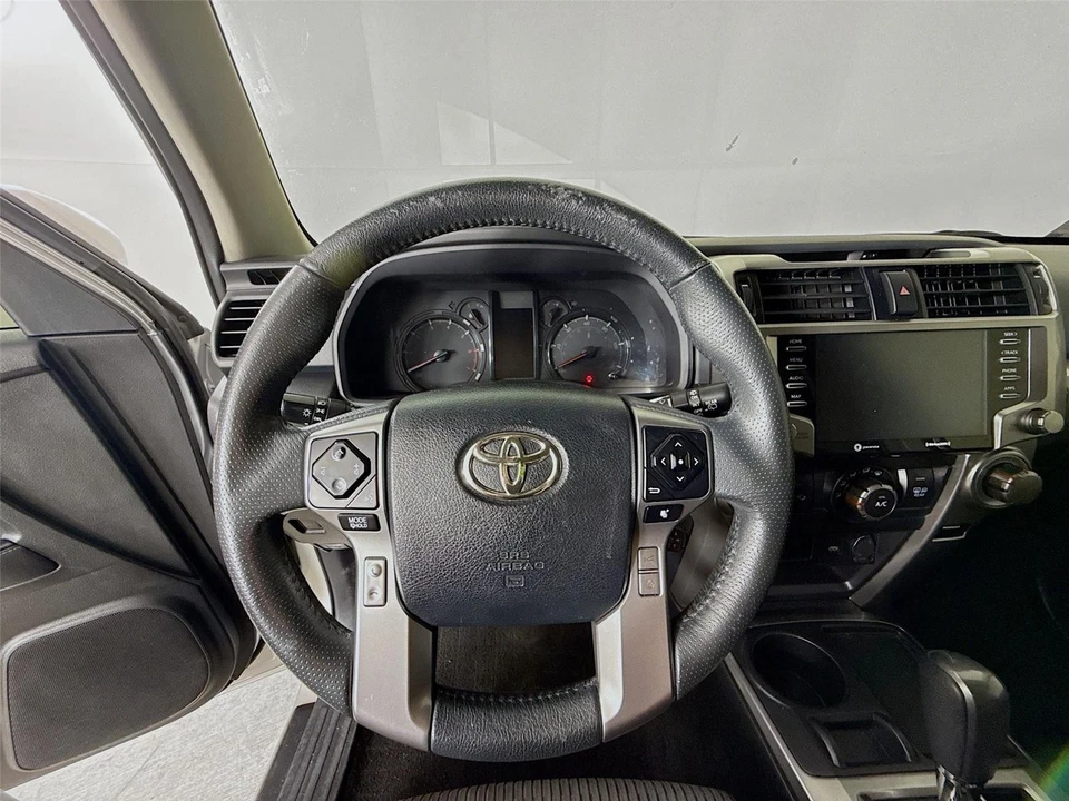 2021 Toyota 4Runner 5th Gen - Image 8 of 14