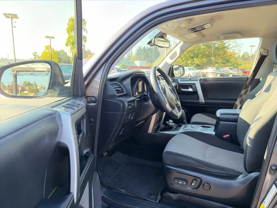 2021 Toyota 4Runner 5th Gen - Image 9 of 20