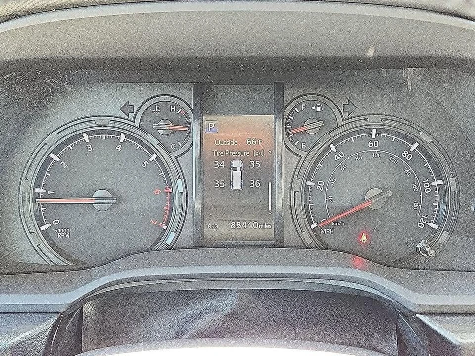 2021 Toyota 4Runner 5th Gen - Image 9 of 11
