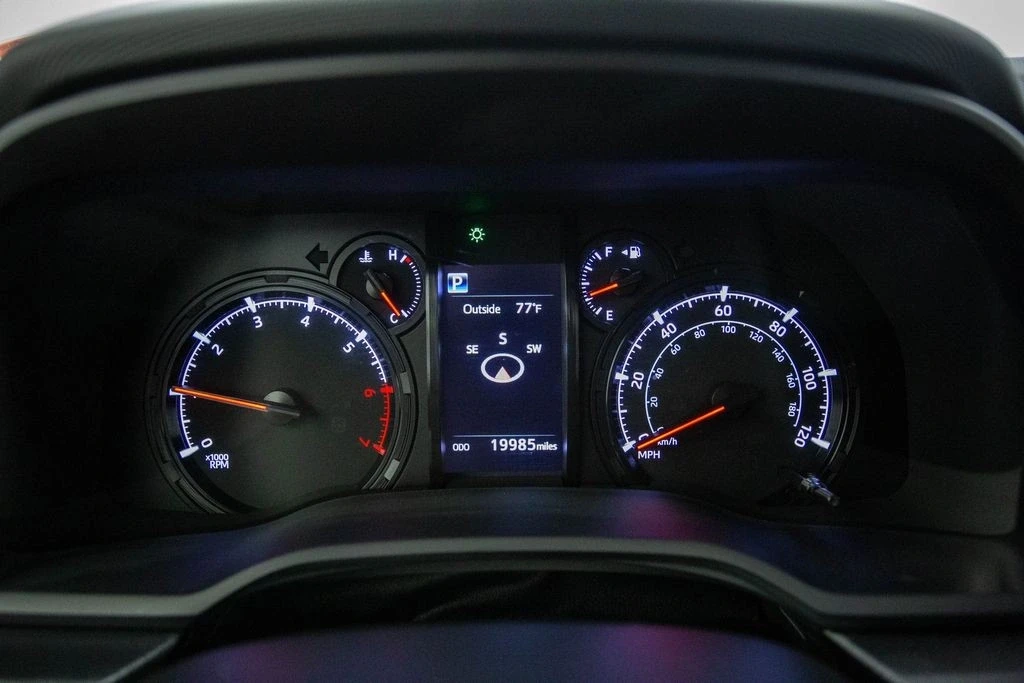 2021 Toyota 4Runner 5th Gen - Image 8 of 12