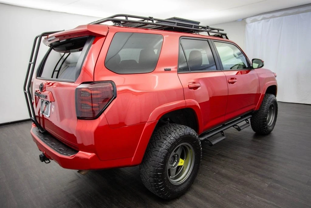2021 Toyota 4Runner 5th Gen - Image 10 of 12