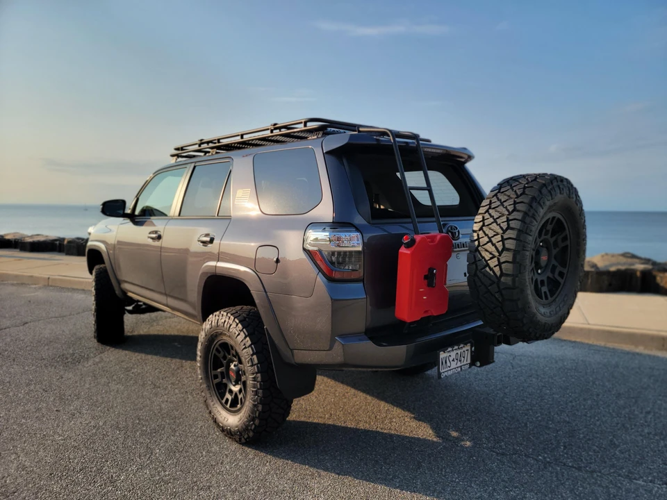2021 Toyota 4Runner 5th Gen - Image 18 of 31