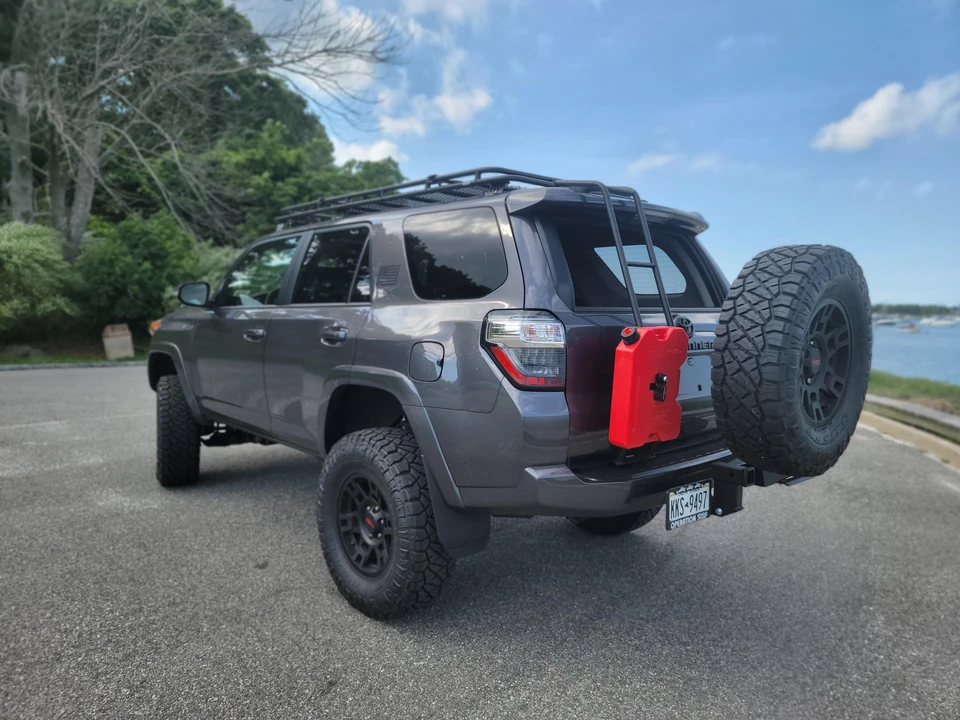 2021 Toyota 4Runner 5th Gen - Image 17 of 31