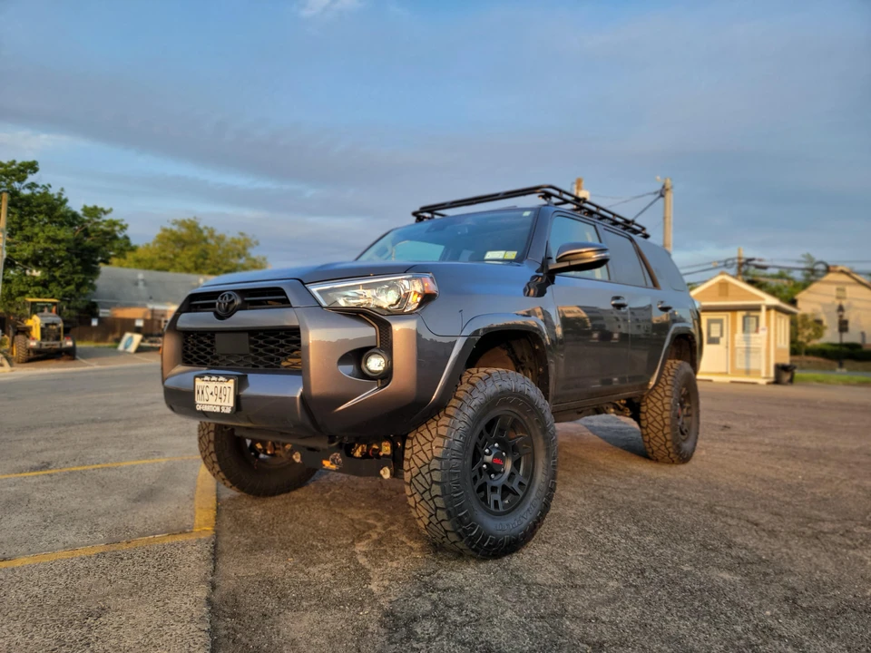 2021 Toyota 4Runner 5th Gen - Image 8 of 31