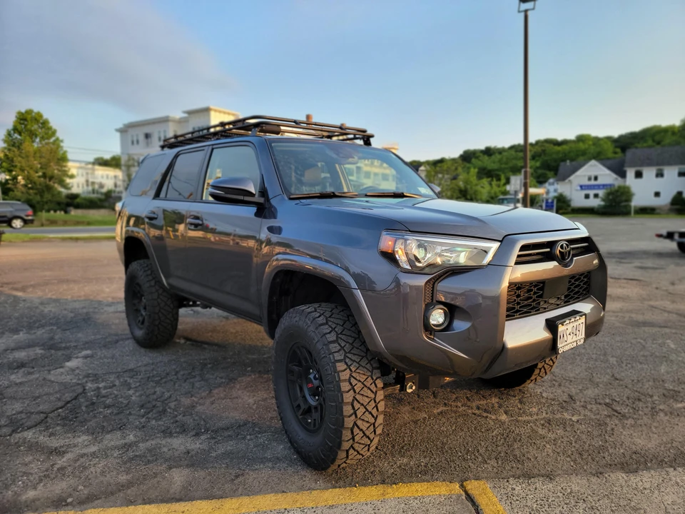 2021 Toyota 4Runner 5th Gen - Image 28 of 31
