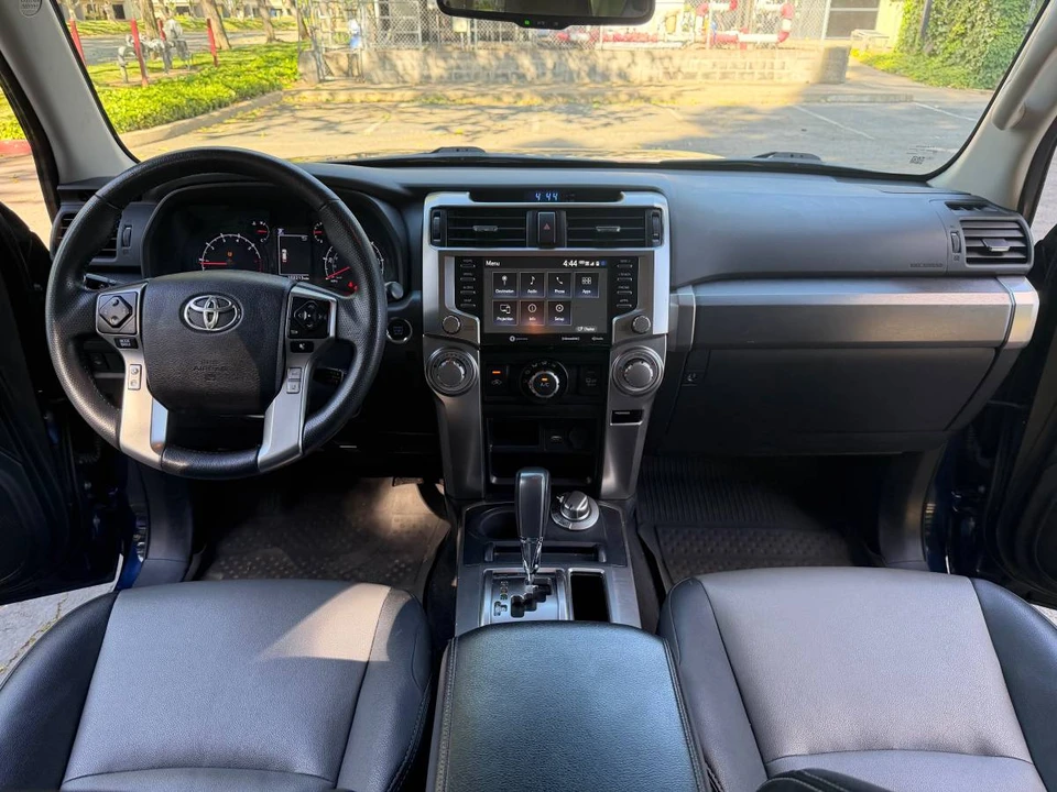 2021 Toyota 4Runner 5th Gen - Image 13 of 15