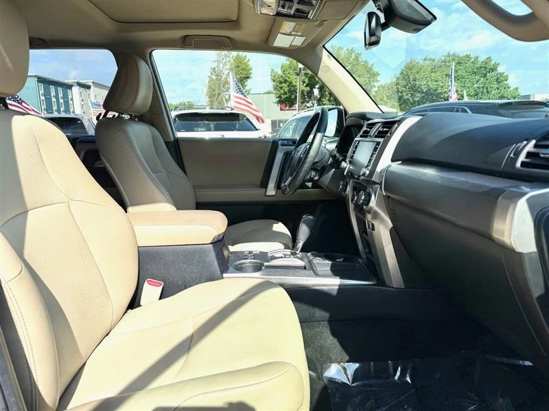 2021 Toyota 4Runner 5th Gen - Image 12 of 19
