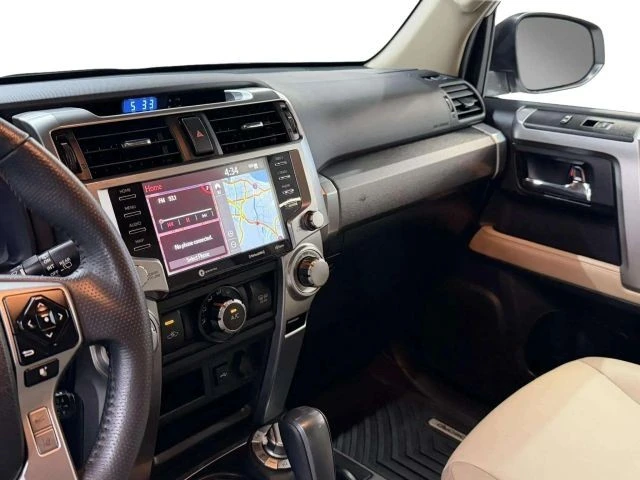 2021 Toyota 4Runner 5th Gen - Image 18 of 21