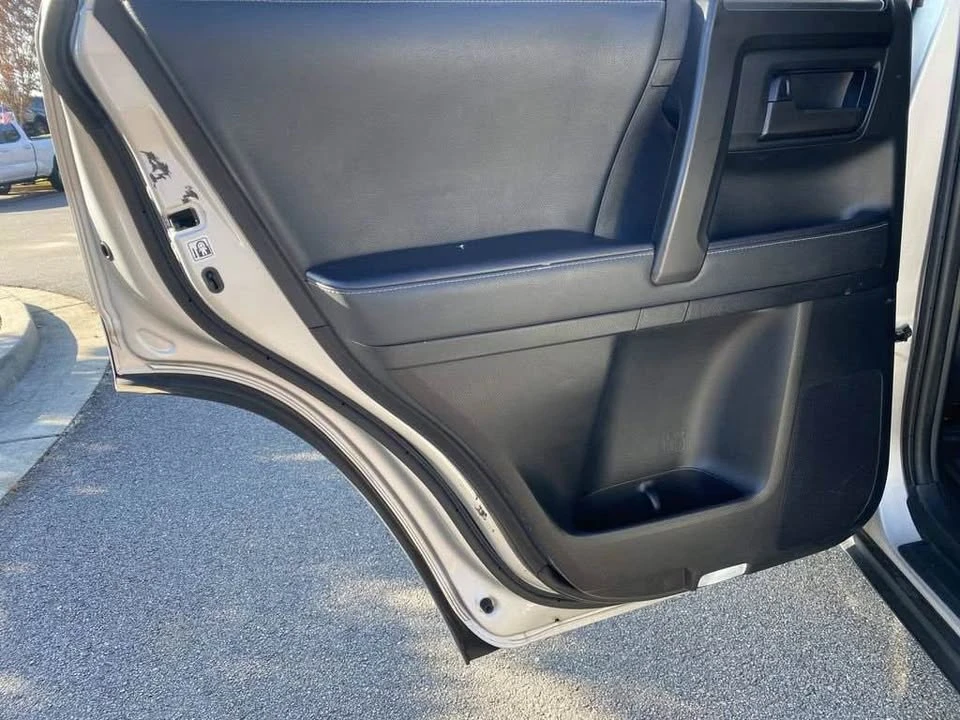 2021 Toyota 4Runner 5th Gen - Image 16 of 17