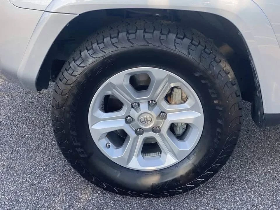 2021 Toyota 4Runner 5th Gen - Image 10 of 17