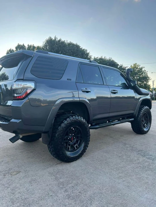 2021 Toyota 4Runner 5th Gen - Image 8 of 12