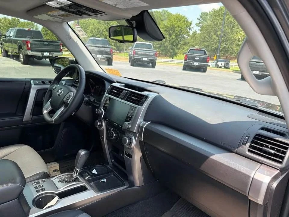 2021 Toyota 4Runner 5th Gen - Image 10 of 10