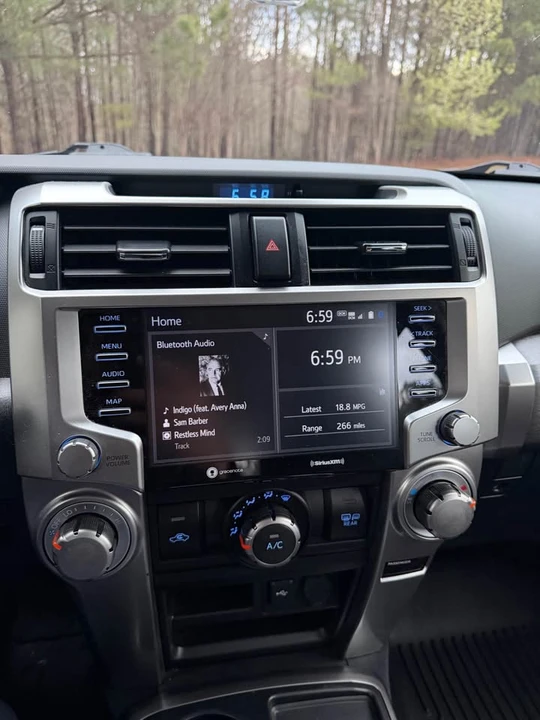 2021 Toyota 4Runner 5th Gen - Image 10 of 12