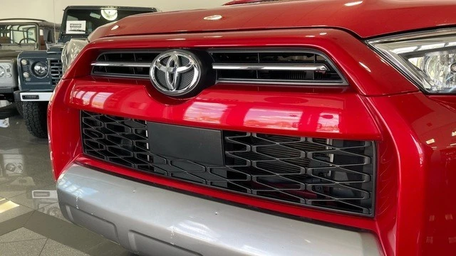 2021 Toyota 4Runner 5th Gen - Image 11 of 21
