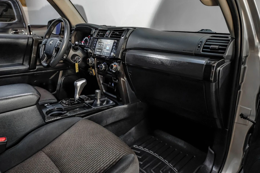 2021 Toyota 4Runner 5th Gen - Image 19 of 21