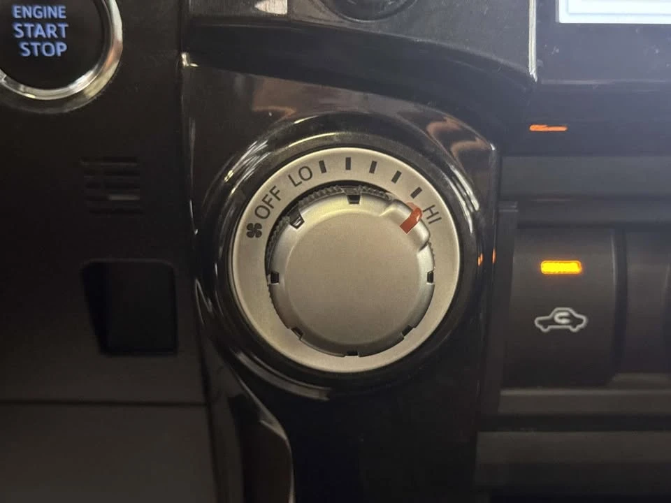 2021 Toyota 4Runner 5th Gen - Image 13 of 15
