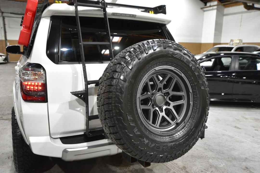2021 Toyota 4Runner 5th Gen - Image 19 of 21
