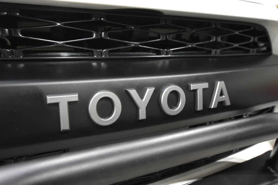 2021 Toyota 4Runner 5th Gen - Image 5 of 21