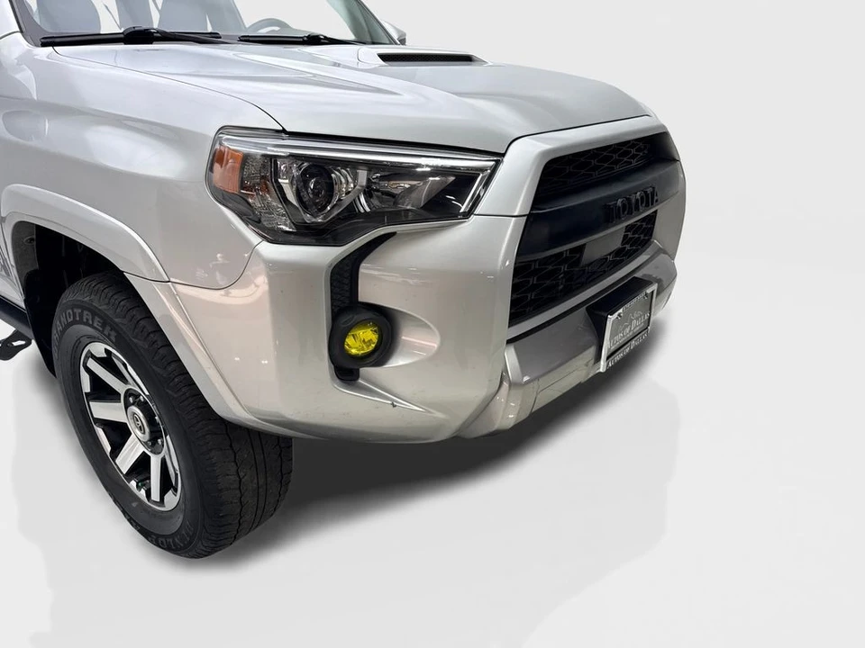 2021 Toyota 4Runner 5th Gen - Image 17 of 21