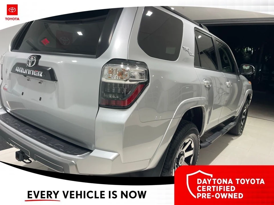 2021 Toyota 4Runner 5th Gen - Image 9 of 12