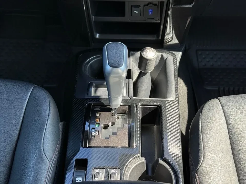 2021 Toyota 4Runner 5th Gen - Image 16 of 19