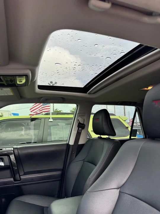 2021 Toyota 4Runner 5th Gen - Image 17 of 21