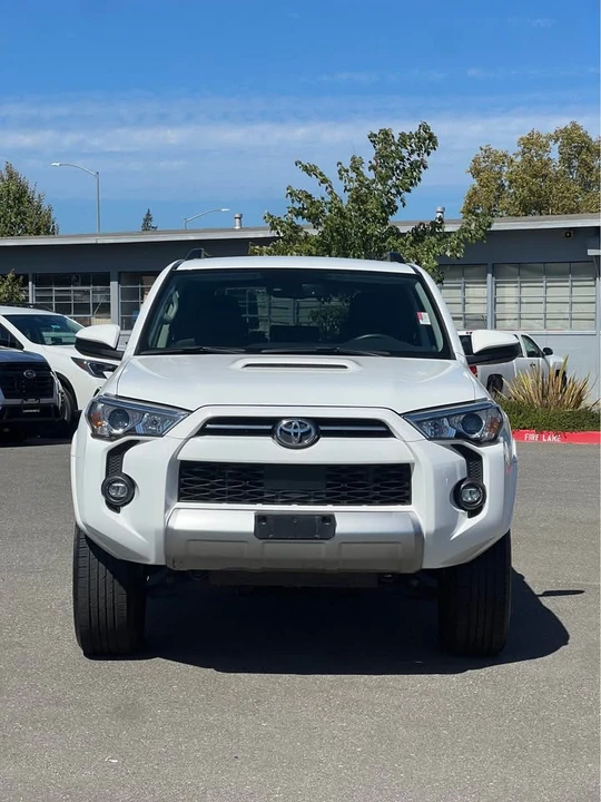 2021 Toyota 4Runner 5th Gen - Image 2 of 8
