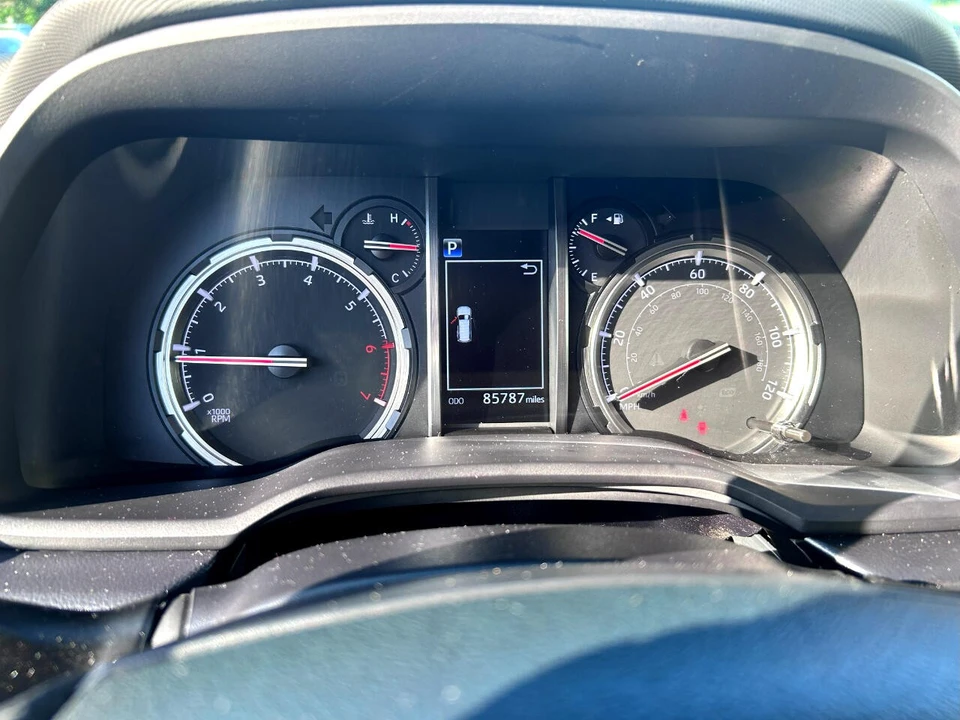 2021 Toyota 4Runner 5th Gen - Image 18 of 21
