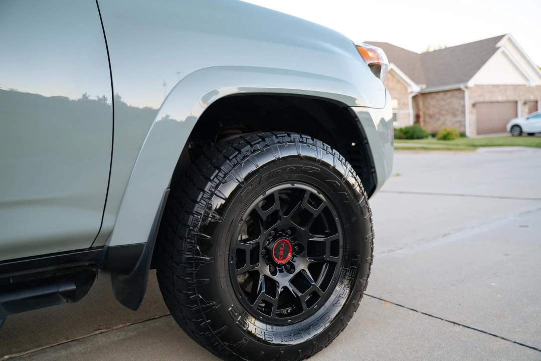 2021 Toyota 4Runner 5th Gen - Image 25 of 31