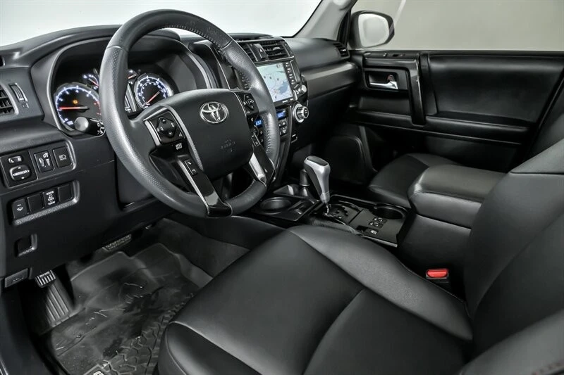 2021 Toyota 4Runner 5th Gen - Image 17 of 21