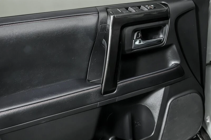 2021 Toyota 4Runner 5th Gen - Image 16 of 21