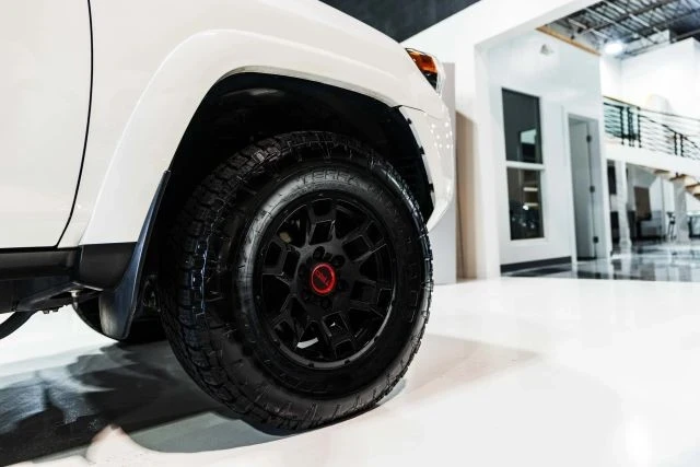 2021 Toyota 4Runner 5th Gen - Image 14 of 21