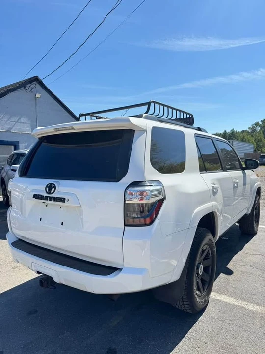 2021 Toyota 4Runner 5th Gen - Image 11 of 13