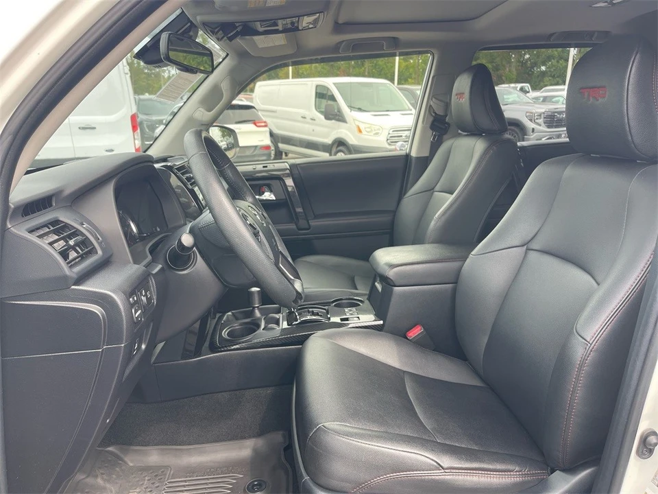 2021 Toyota 4Runner 5th Gen - Image 9 of 12