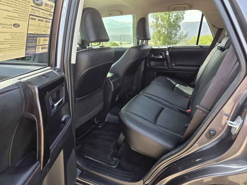 2021 Toyota 4Runner 5th Gen - Image 9 of 12