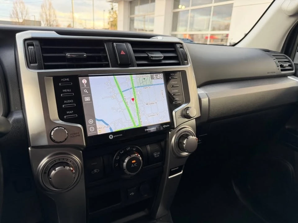 2021 Toyota 4Runner 5th Gen - Image 18 of 20