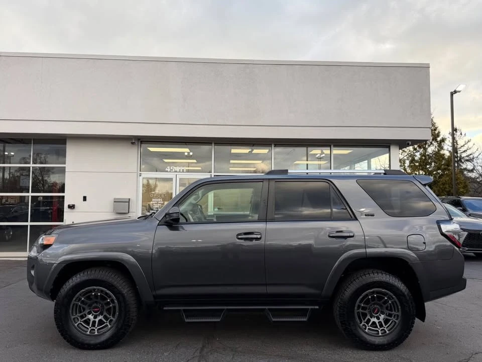 2021 Toyota 4Runner 5th Gen - Image 2 of 20