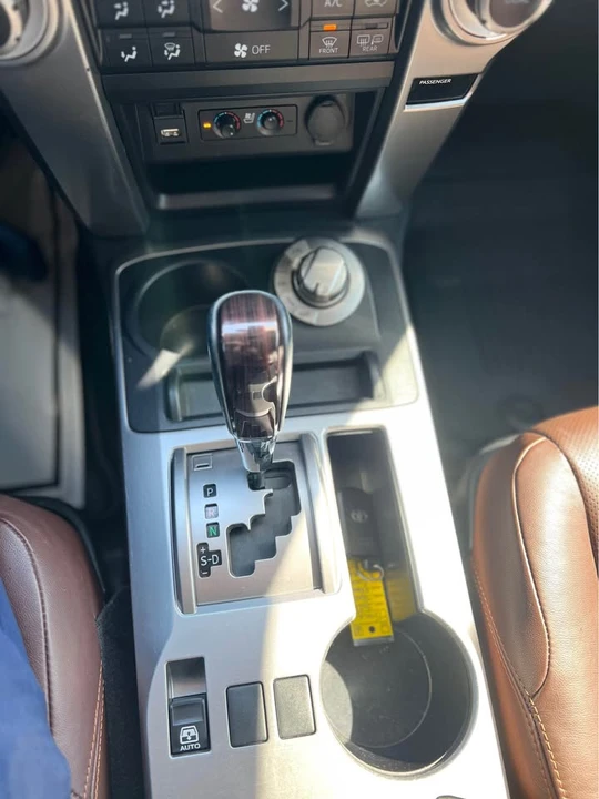 2021 Toyota 4Runner 5th Gen - Image 17 of 19