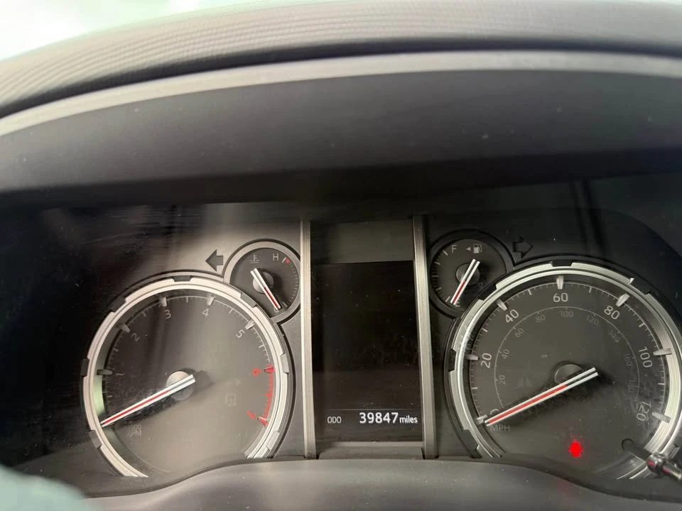 2021 Toyota 4Runner 5th Gen - Image 9 of 9