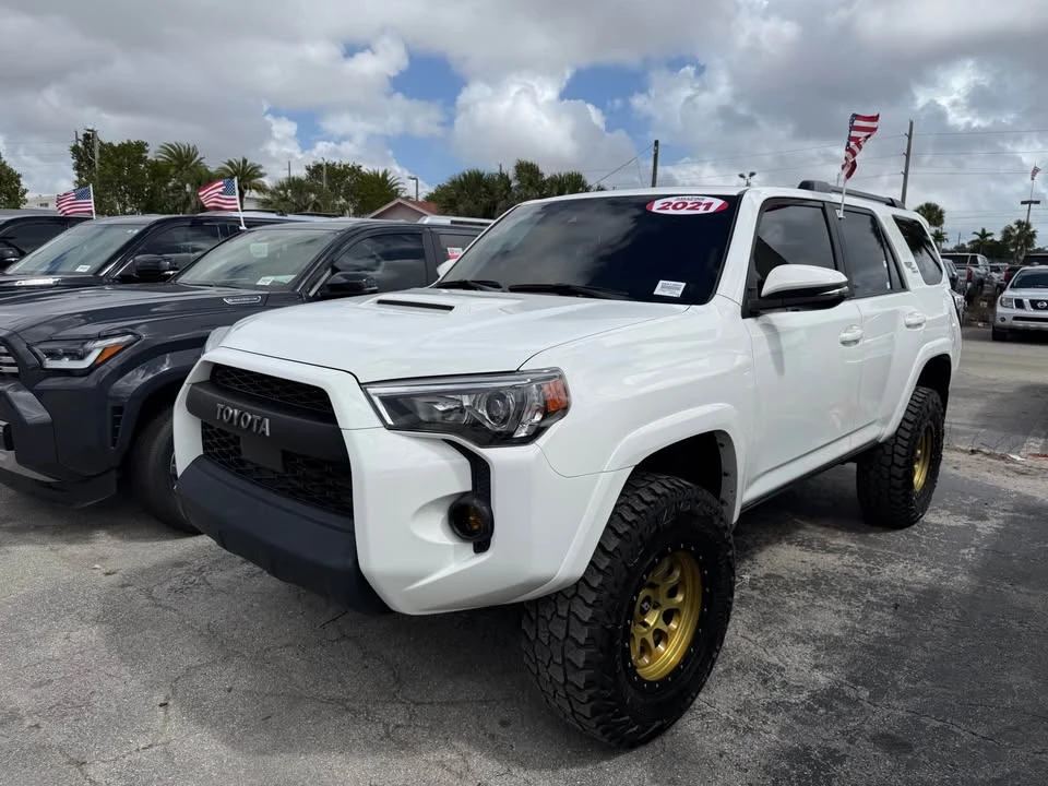 2021 Toyota 4Runner 5th Gen - Image 2 of 9