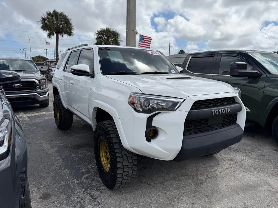2021 Toyota 4Runner 5th Gen - Image 3 of 9