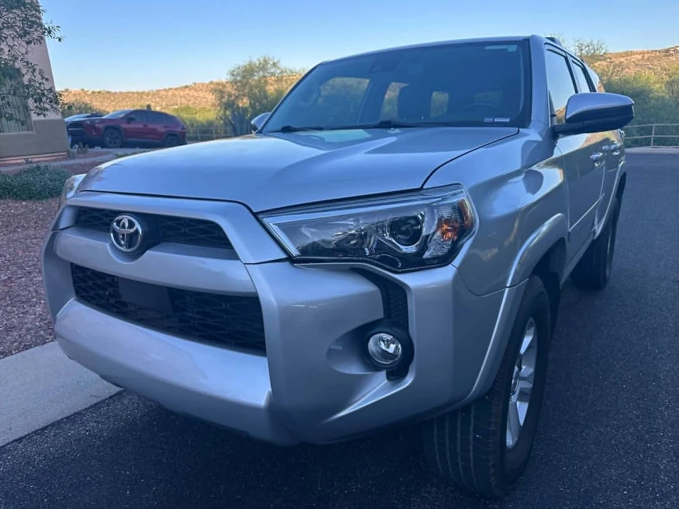 2021 Toyota 4Runner - Image 3 of 13