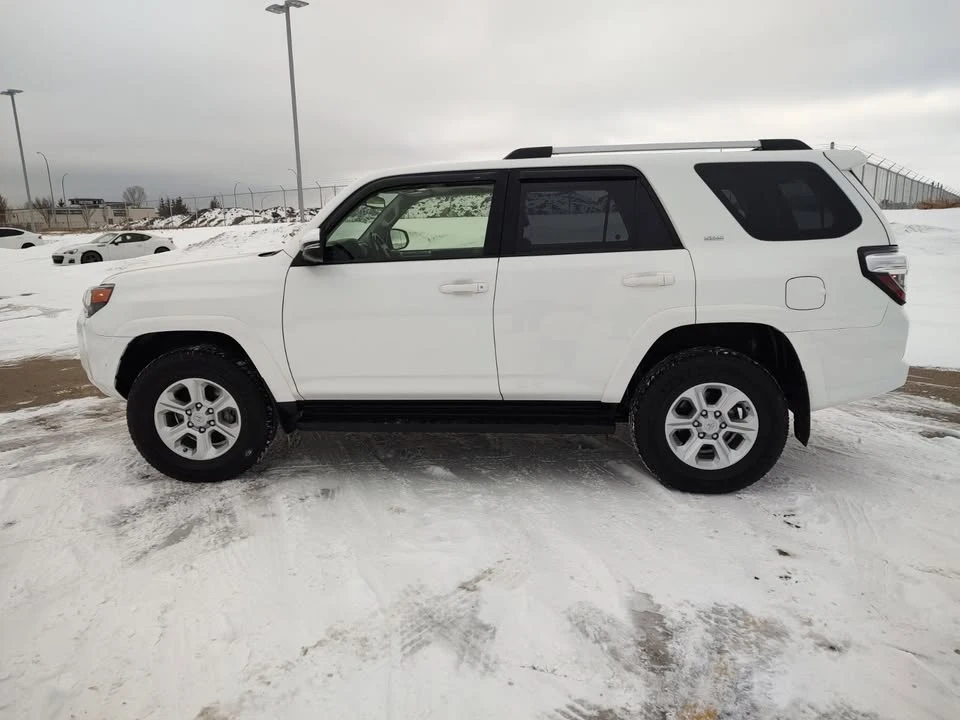 2021 Toyota 4Runner 5th Gen - Image 8 of 19