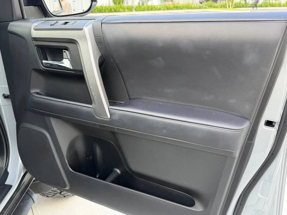 2021 Toyota 4Runner 5th Gen - Image 10 of 12