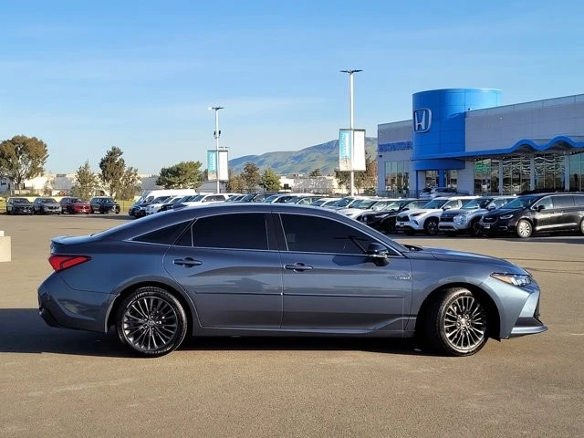 2021 Toyota Avalon 5th Gen - Image 4 of 12