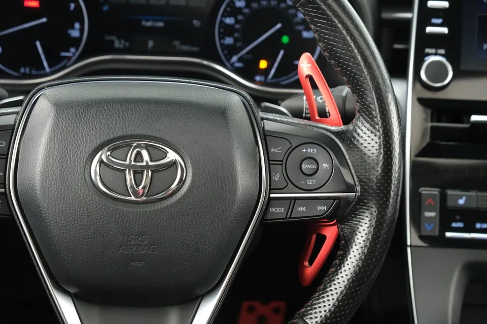 2021 Toyota Avalon 5th Gen - Image 15 of 19