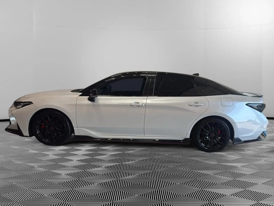 2021 Toyota Avalon 5th Gen - Image 2 of 16
