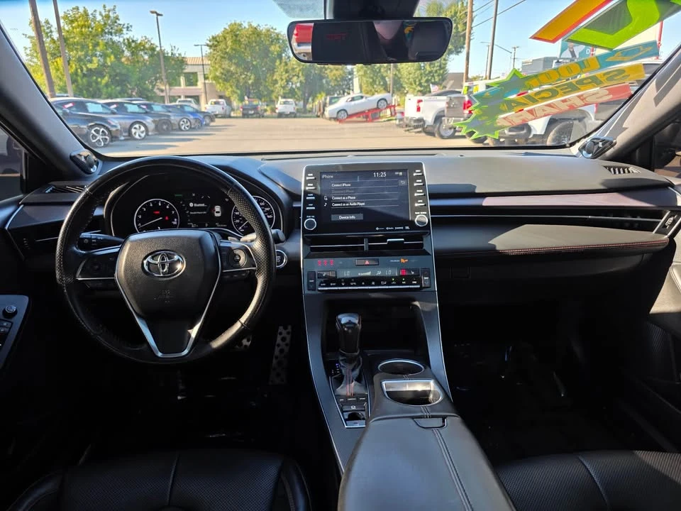 2021 Toyota Avalon 5th Gen - Image 13 of 19