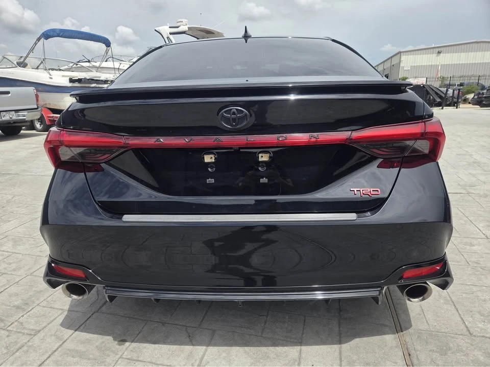 2021 Toyota Avalon 5th Gen - Image 8 of 18