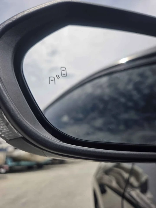 2021 Toyota Avalon 5th Gen - Image 17 of 17